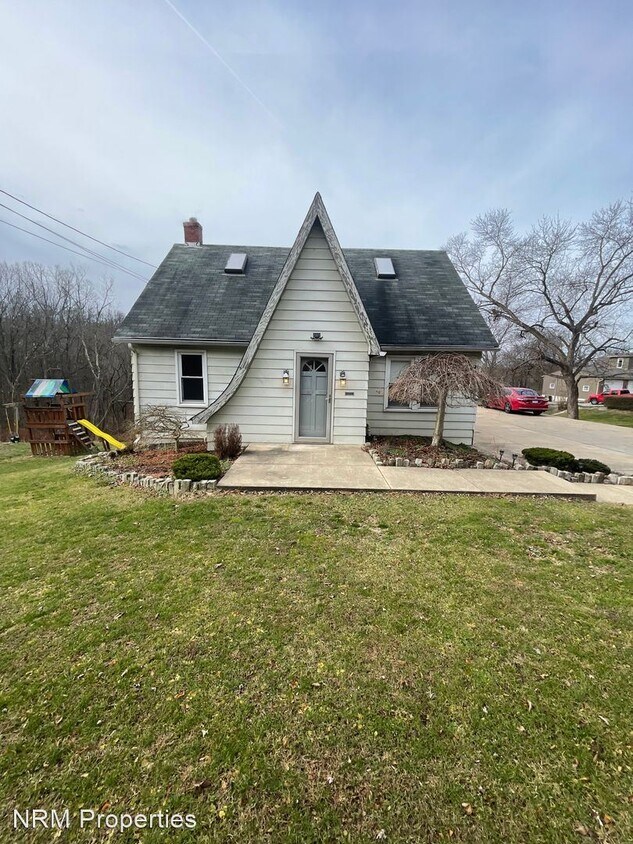 Foto principal - 3 br, 2.5 bath House - 2553 Tilbrook Rd