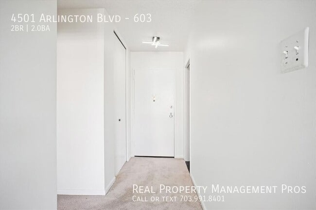 Photo - 4501 Arlington Blvd Apartment