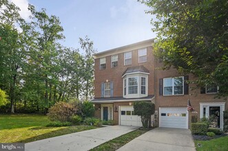 Building Photo - 3210 Escapade Cir