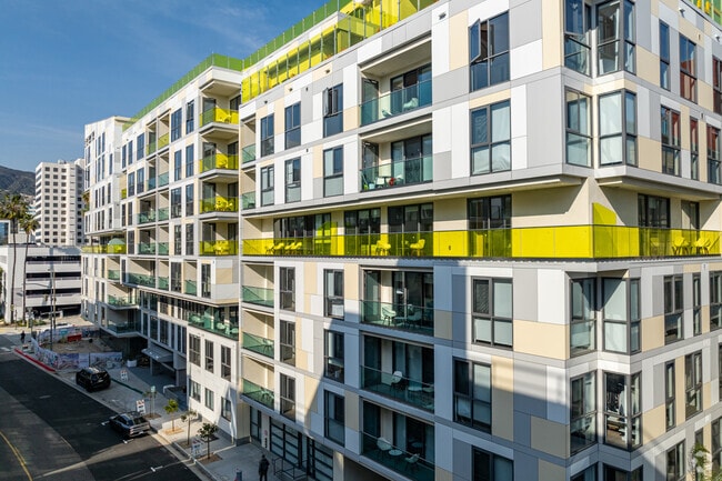 Building Photo - TENTEN Campus Glendale