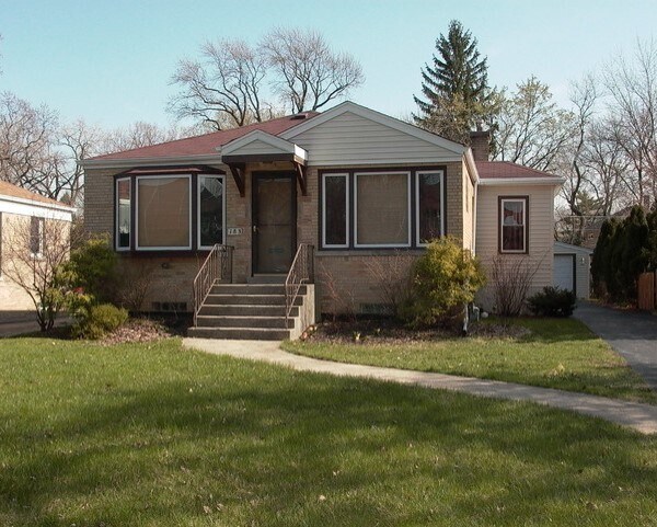 Primary Photo - 183 Ridgewood Rd