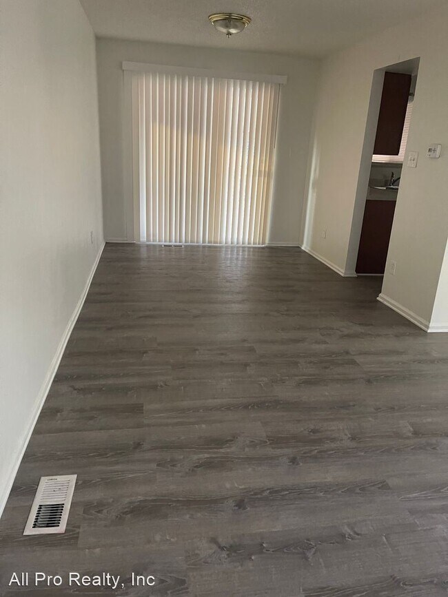 Foto del edificio - 3 br, 2.5 bath House - 9215 Lowell Blvd