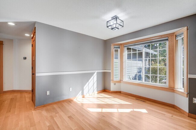 Foto del edificio - Beautiful 3 Bed, 2 Bath Rental Home in Bea...