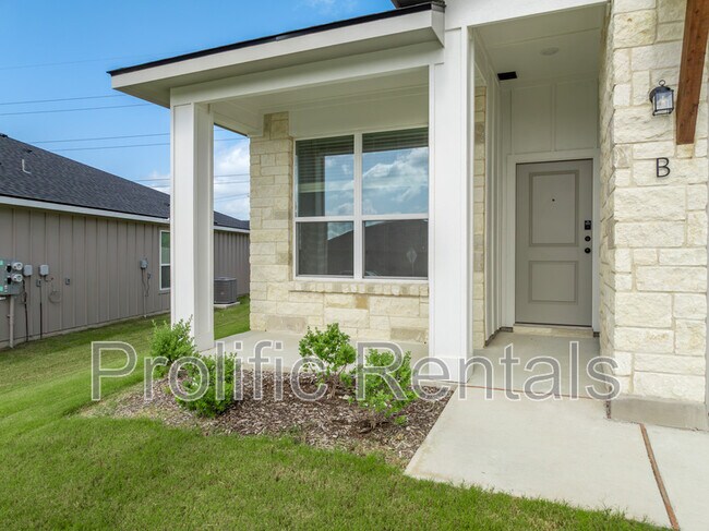 Building Photo - 8901 Prickly Ash Dr