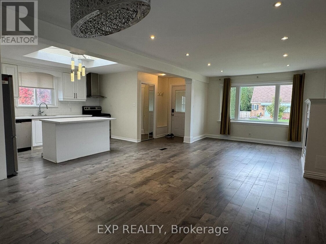 Photo principale - 97 Central Park Blvd N