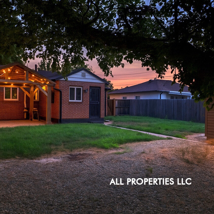 Photo - 3511 Newport St (Denver, CO)