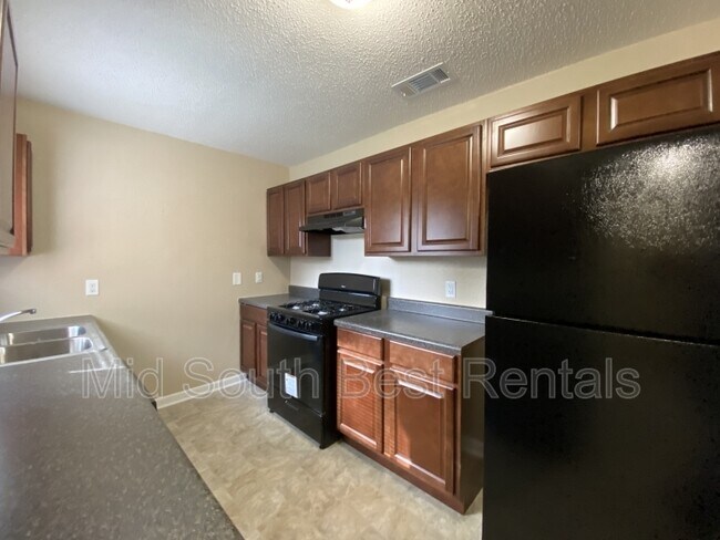 Building Photo - 7325 Twin Oaks Rd (Little Rock)