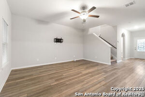 Foto del edificio - 6526 Underwood Way