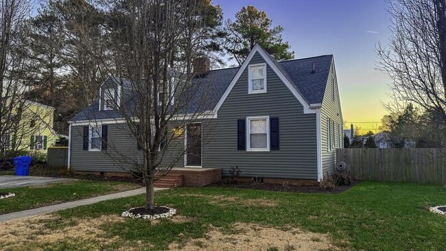 Building Photo - 3655 Trant Ave