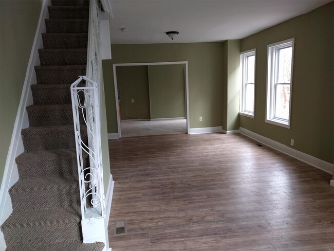 Foto del edificio - 5211 Rubicam St