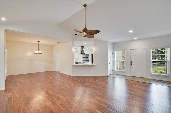 Foto del edificio - 13000 Tilghman Trail