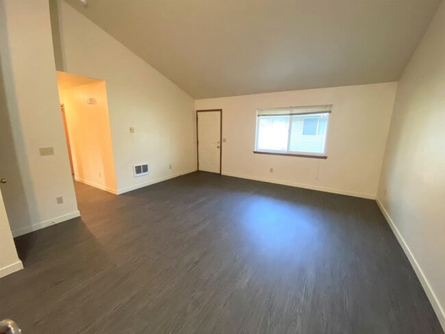 Foto del edificio - 1013 E 19th Ave