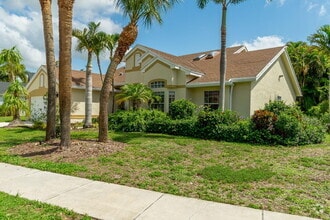 Building Photo - 1070 Sweet Briar Pl