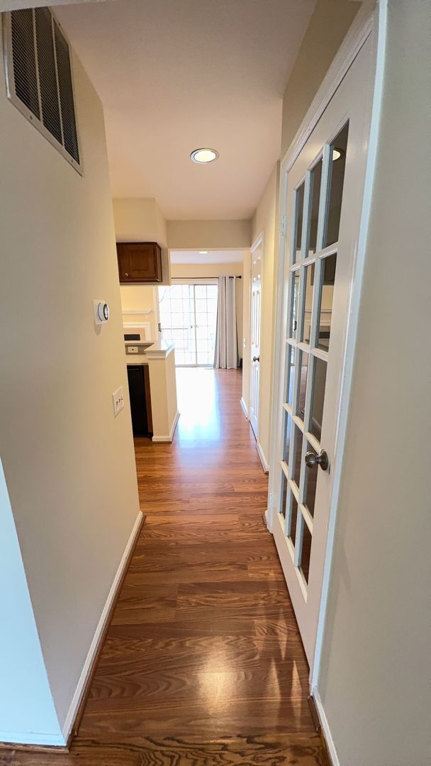 Foto del edificio - Two Primary Suite, Three Level Townhouse in the Pinecrest Community