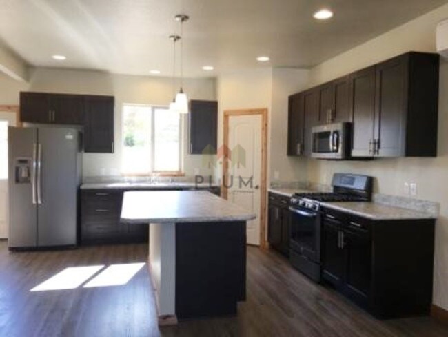 Foto del edificio - 2329 Aspen Grove Loop