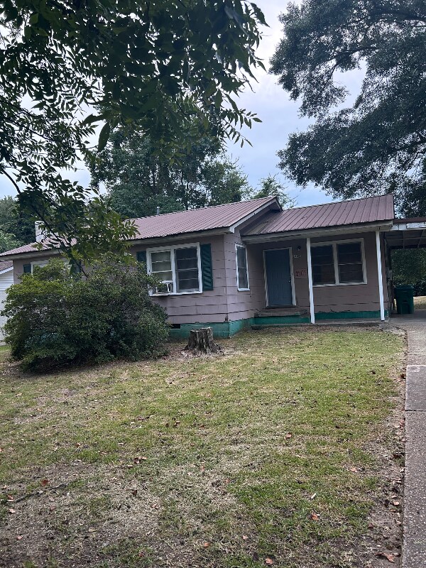 Primary Photo - 1409 43rd Ave