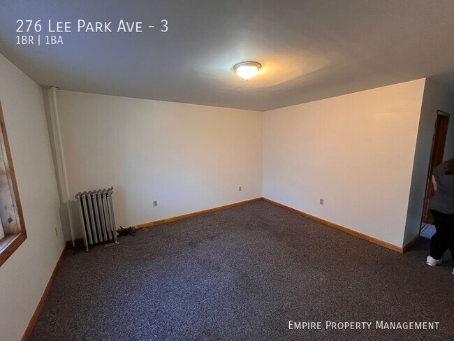 Foto del edificio - 276 Lee Park Ave