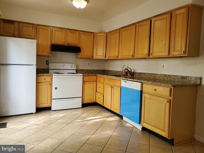 Building Photo - 11536 Sullnick Way