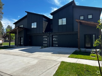 Building Photo - 4178 N Honeysuckle Dr