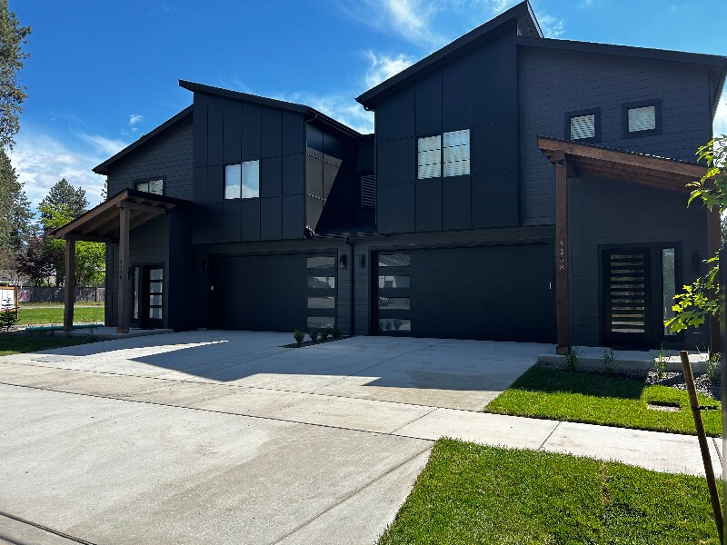 Foto principal - 4178 N Honeysuckle Dr