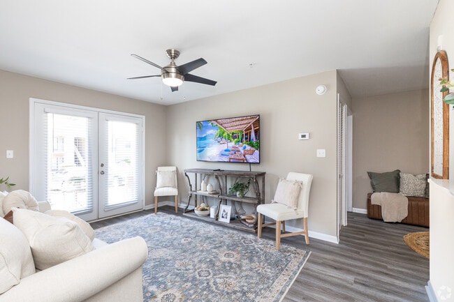 Building Photo - Riverwood Apartments