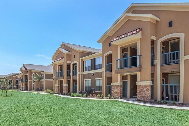 Foto del edificio - 1100 S Stewart Blvd
