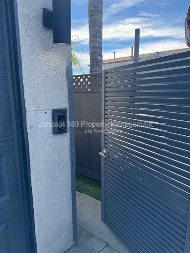 Photo - 13646 Verdura Ave House