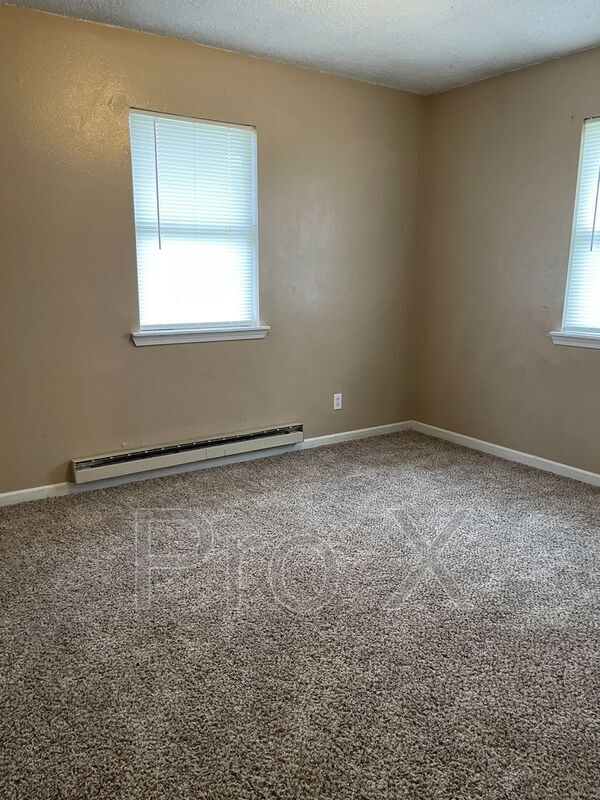 Building Photo - 8433 S Shadow Ln