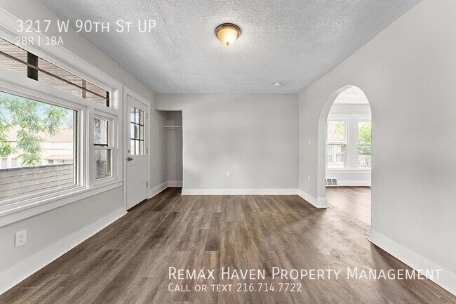 Foto del edificio - 3217 W 90th UP, Cleveland- 2 bedroom, 1 ba...