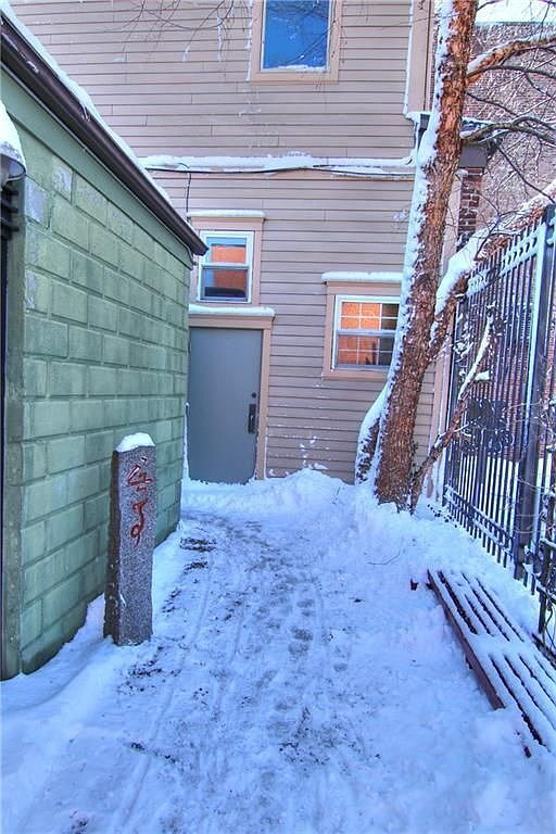 Foto del edificio - "Spacious 3-Bed Oasis with Granite Eleganc...