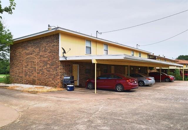 Building Photo - 400 Amber Ln