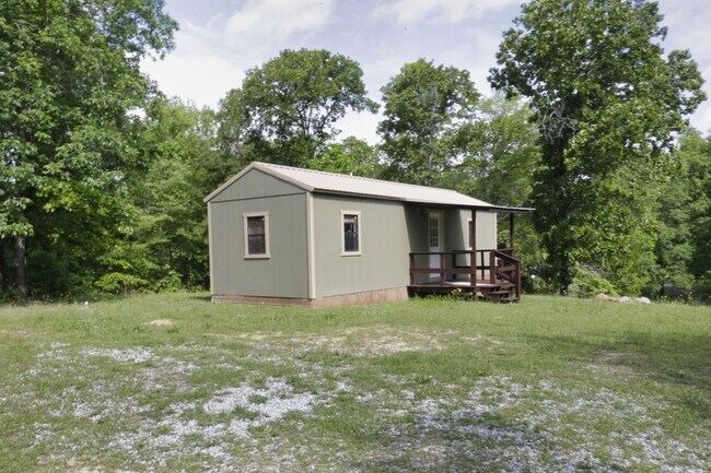 Foto del edificio - 1  BEDROOM AND 1 BATH TINY HOME / ALL UTIL...