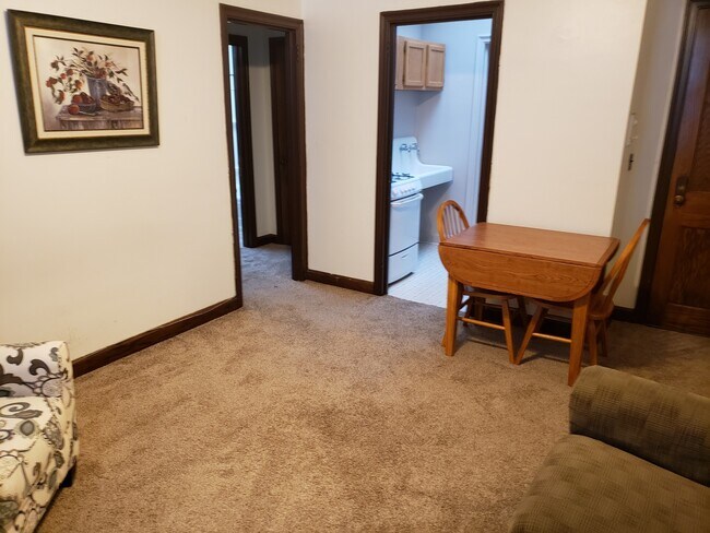 Foto del edificio - 232 3rd St SW