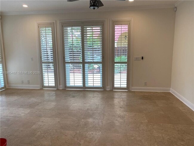 Building Photo - 2636 NE 15th St