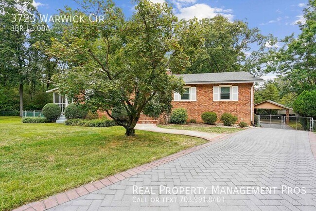 Foto del edificio - 3723 Warwick Cir