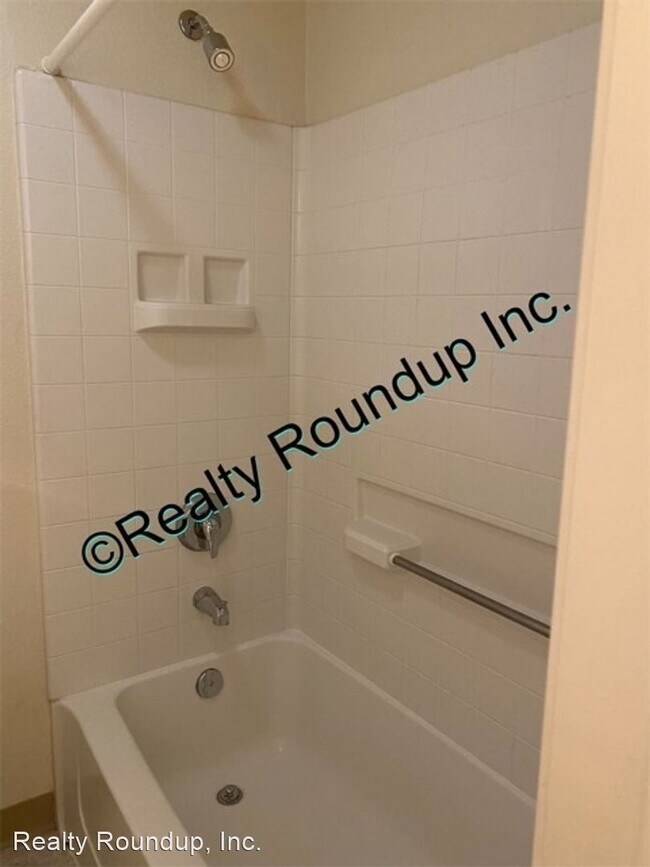 Building Photo - 5 br, 3 bath House - 5265 Agapanthus Ct.