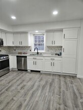 Building Photo - 419 Garden Ave