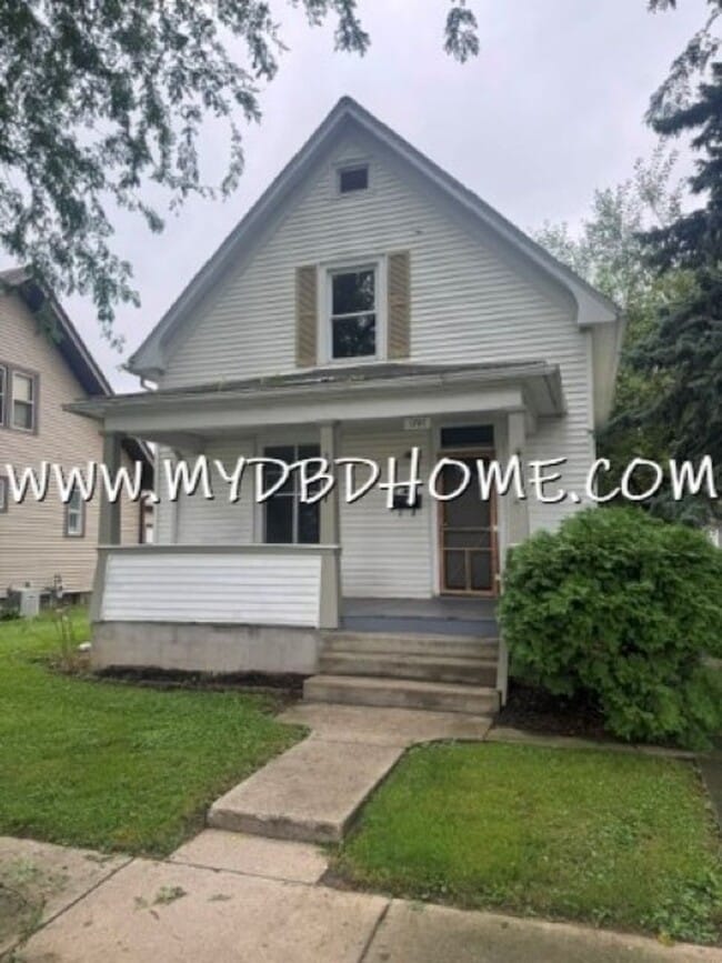 Building Photo - 1707 Tecumseh St