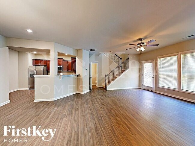 Building Photo - 3172 Baylor Cir