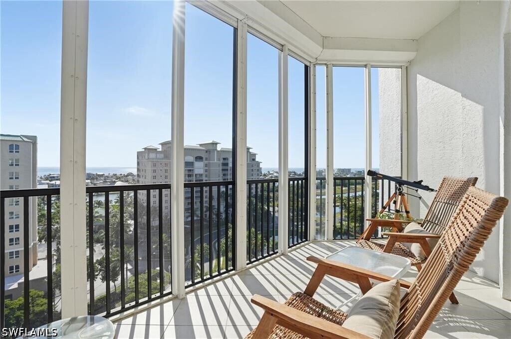 Foto del edificio - 4183 Bay Beach Ln