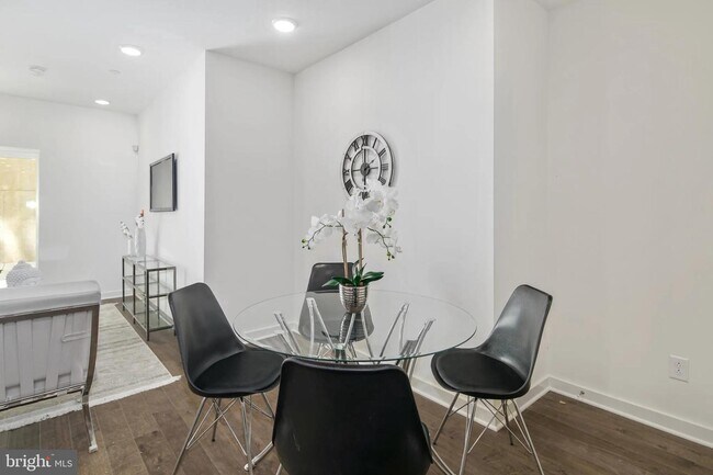 Foto del edificio - 1839 N 6th St