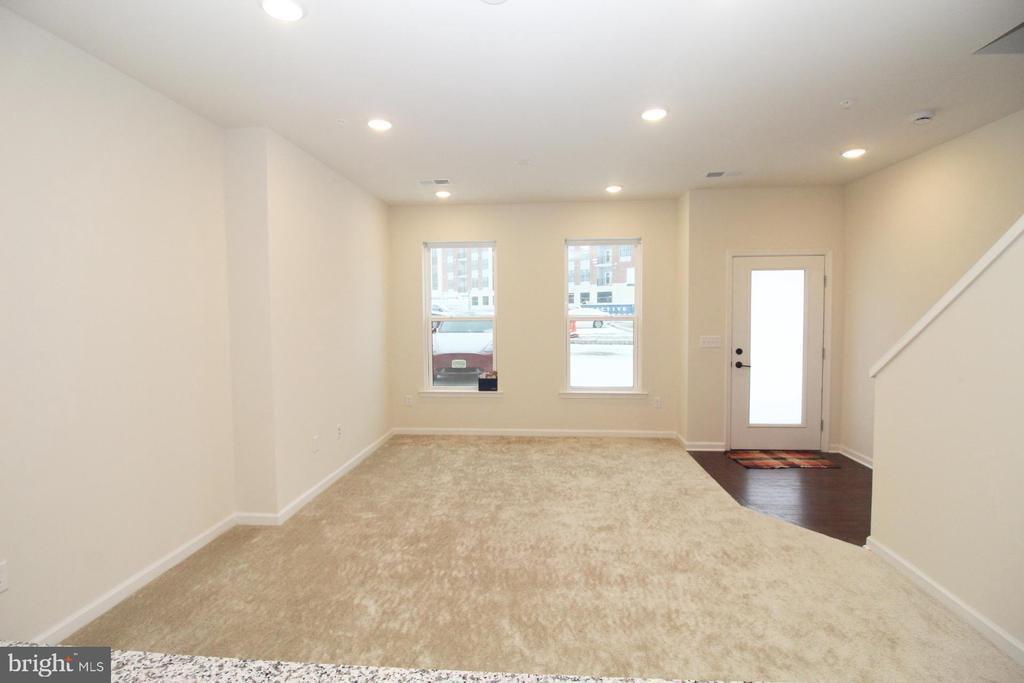 Foto principal - 410 Reading Ct