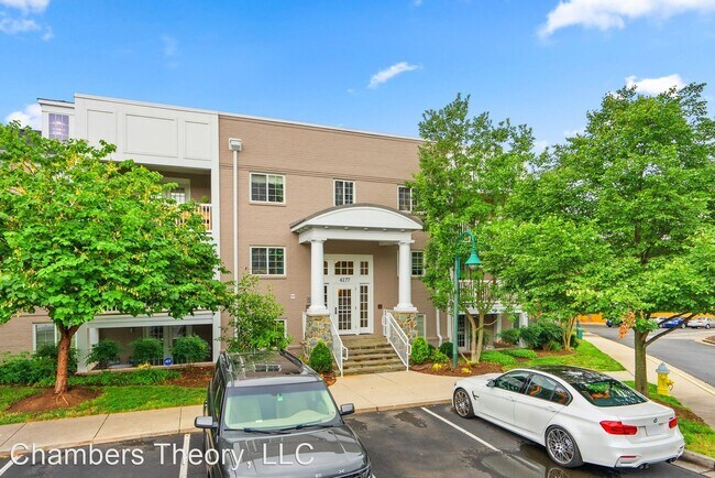 Foto del edificio - 1 br, 1 bath House - 4177 S Four Mile Run ...