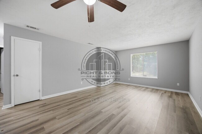 Foto del edificio - 1824 Seay Ct