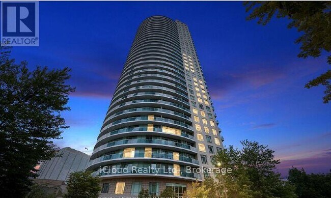 Building Photo - 80 Absolute Ave