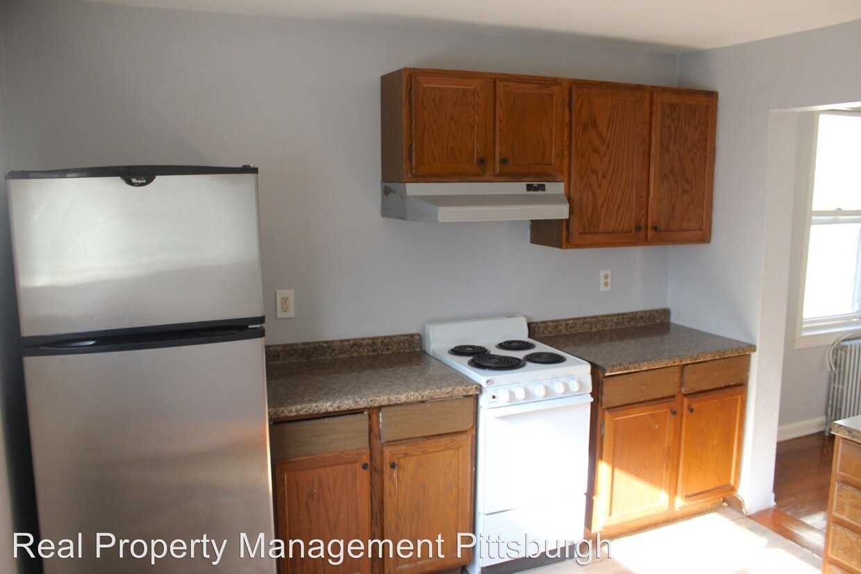Primary Photo - 29 Minooka St