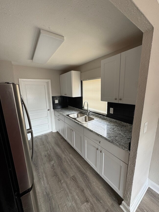 Foto del edificio - 4226 N Sandalwood Cir