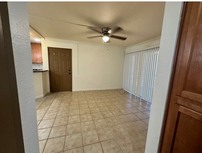 Building Photo - 78650 Avenue 42
