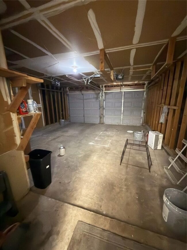 Building Photo - 5601 Porsche Ln