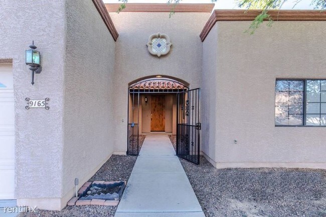 Building Photo - 3 br, 2 bath House - 9165 N Placita San Angel